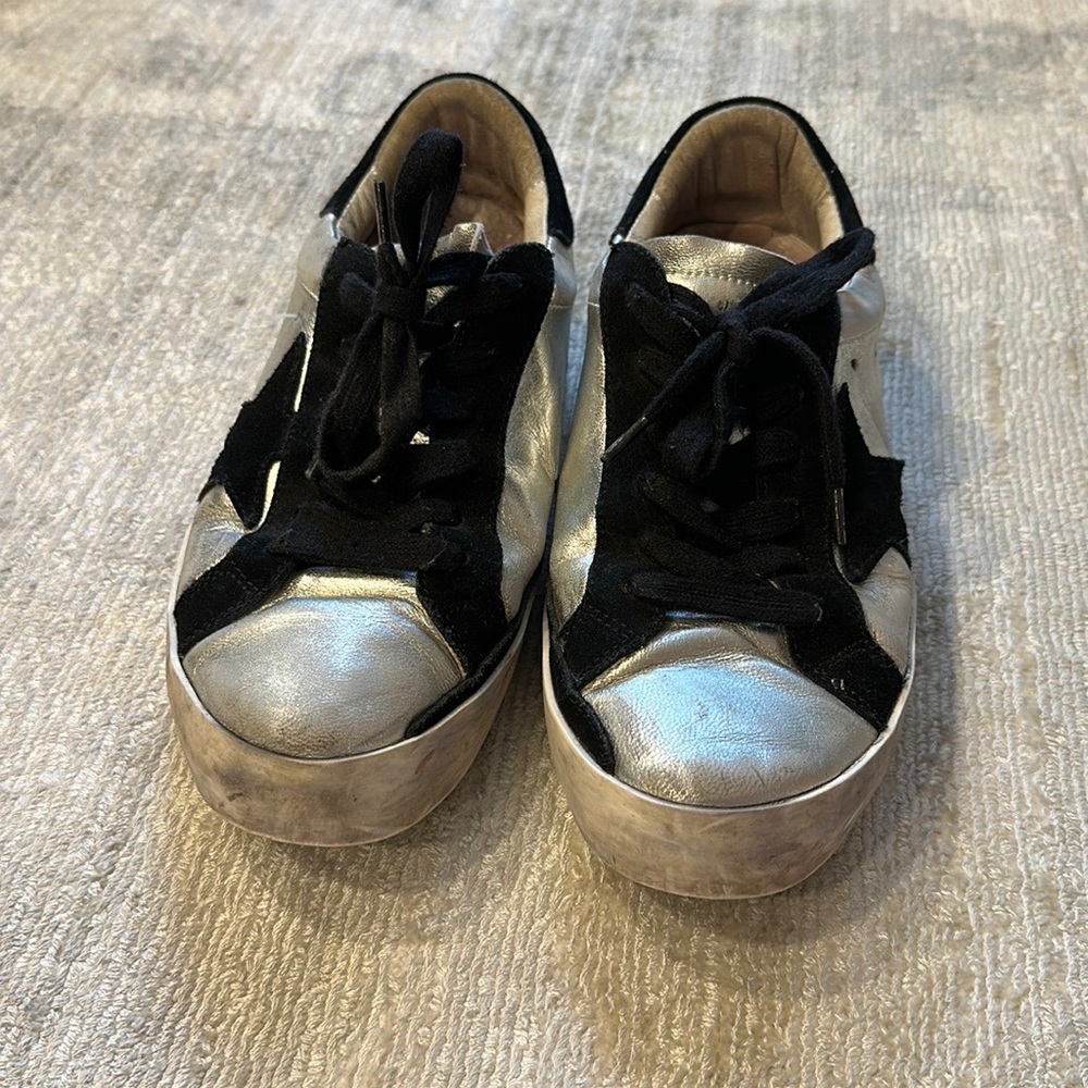 Golden Goose Superstar sneakers